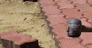 Укладка плитки на песок в Новом Уренгое в октябре